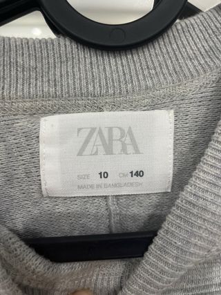 jersey niño zara gris