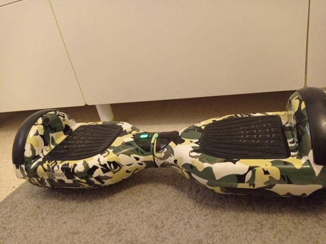 Hoverboard de camuflaje