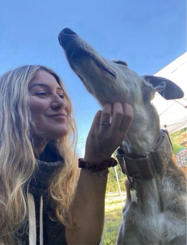 Paseadora de perros con experiencia