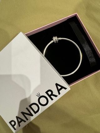 Pulsera rígida Pandora