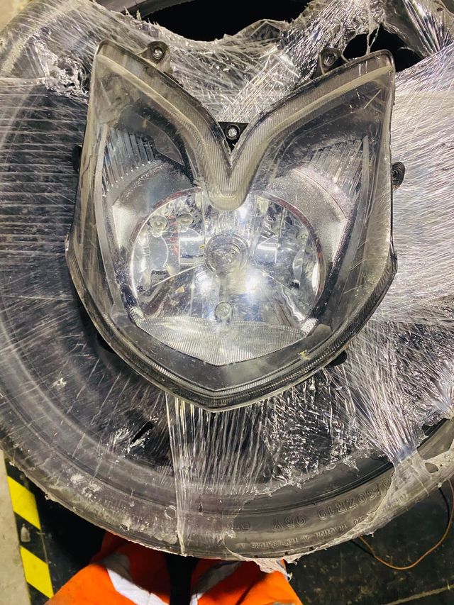 optica delantera  sym stmphony