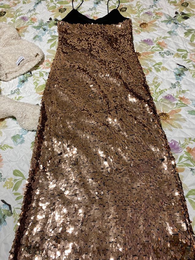 Vestido de fiesta de Stradivarius