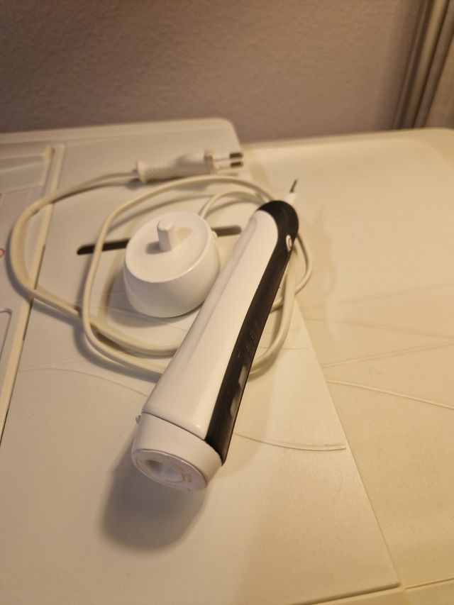 Cepillo dientes eléctrico 