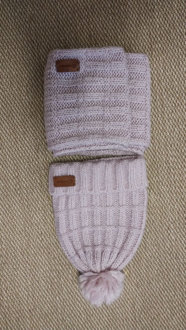 Gorro y bufanda frío lana infantil
