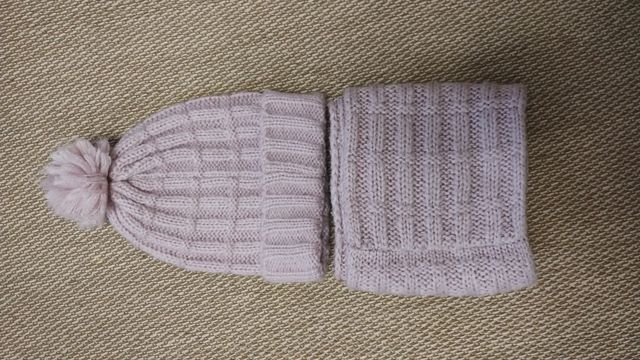 Gorro y bufanda frío lana infantil