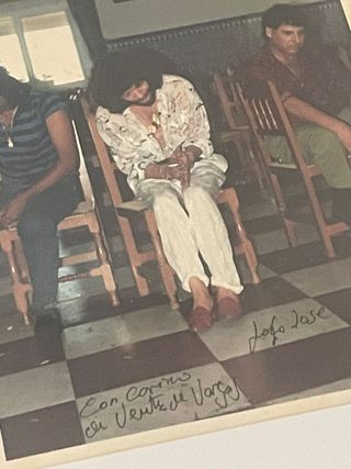 Cuadro y fotografía inédita de Camarón de la isla.