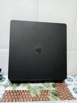 Play Station 4 