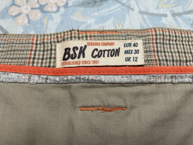 minifalda Bershka T.40