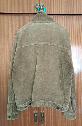 Cazadora y pantalón de pana para hombre