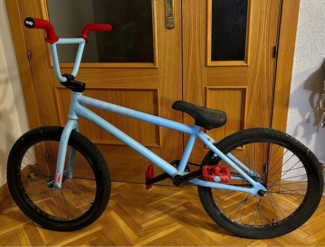 Bicicleta BMX Sunday Spark