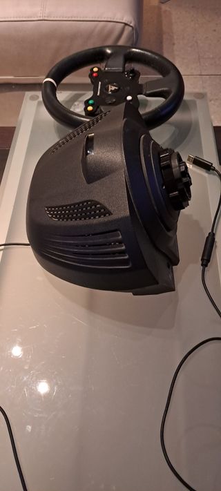 Base thrumaster TX con aro tx leather 28