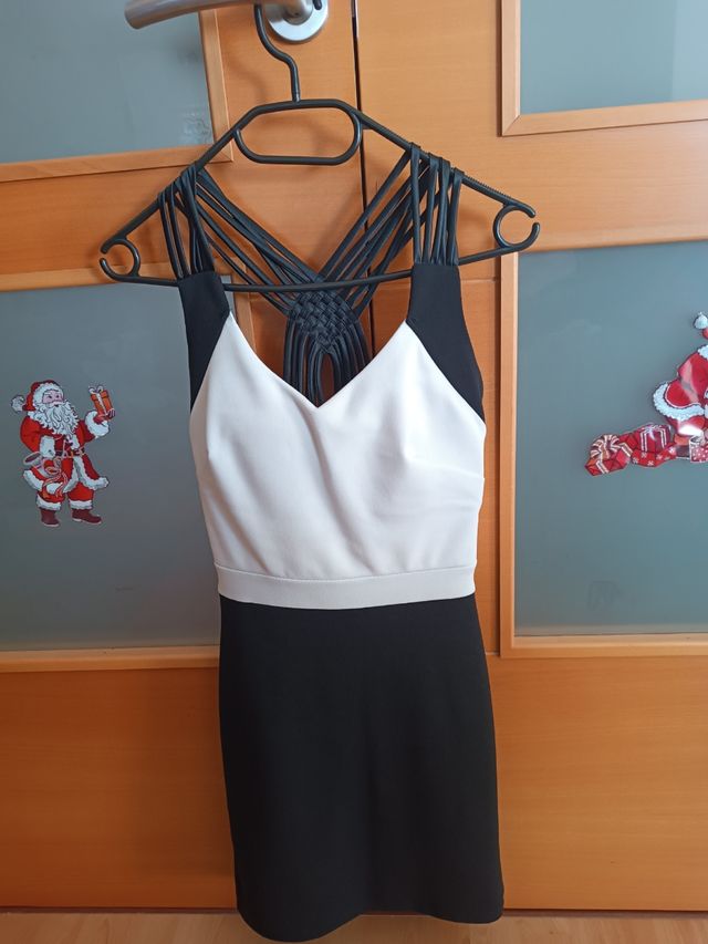 Vestido de fiesta con rebeca