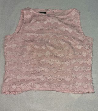 Top rosa elegante sin mangas