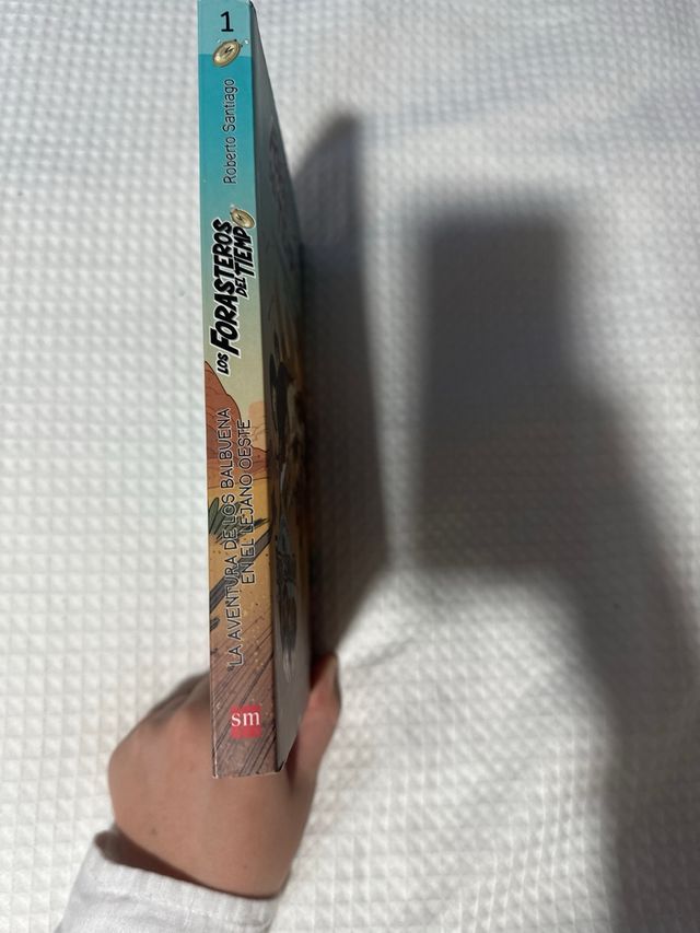 Libro Los fonasteros del tiempo (1)