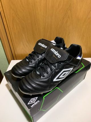 Botas fútbol Umbro