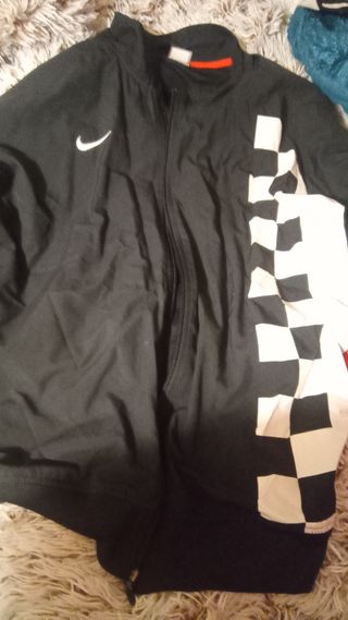 Chaqueta deportiva chico