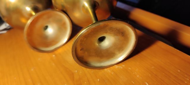 2 Coppe incise con greche antiche