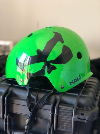 capacete KALI