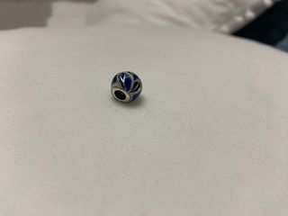 ABALORIO PANDORA ORIGINAL. PLATA DE LEY. AZUL