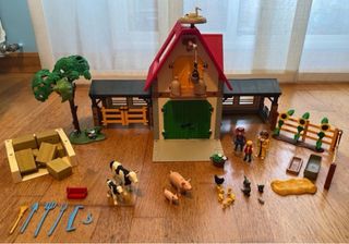 LOTE GRANJA Y TRACTORES DE PLAYMOBIl