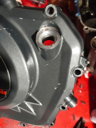 Tapa embrague KTM 390