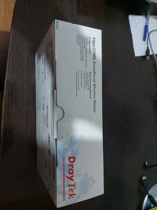 Router Vigor2100G