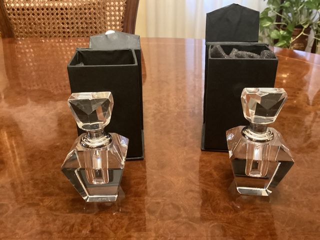 2 perfumeros cristal tallado