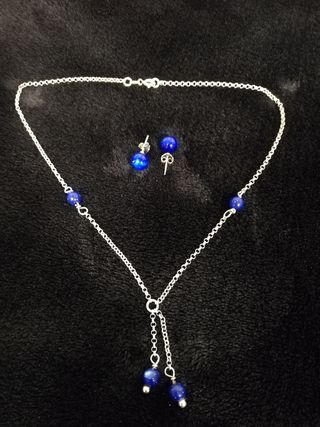 Gargantilla y pendientes de plata 