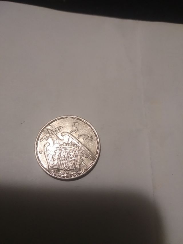 Moneda caudillo 5ptas año1957