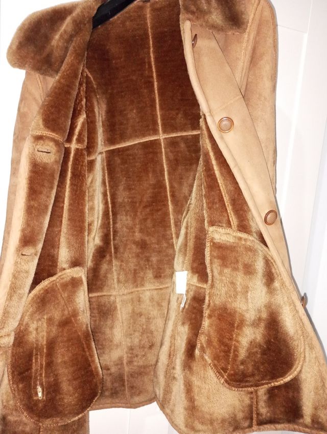 Abrigo de piel de ante