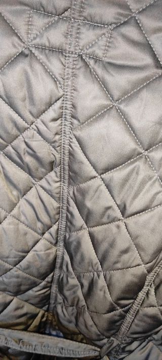 Chaqueta verde acolchada