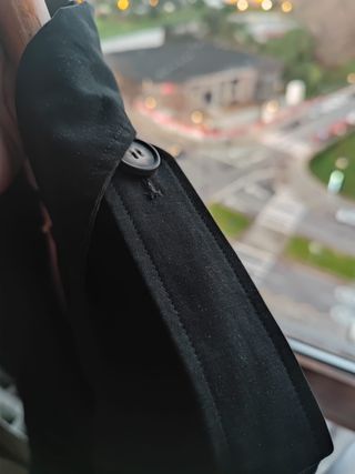 Gabardina negra "ese o ese" NUEVA