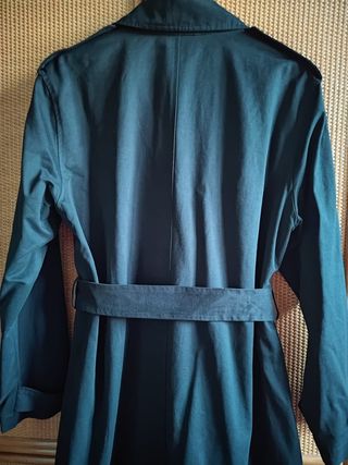 Gabardina negra "ese o ese" NUEVA