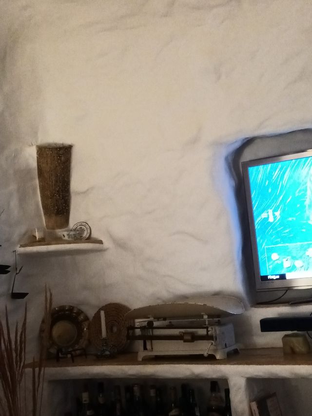 Antigua báscula farmacia para pesar bebés