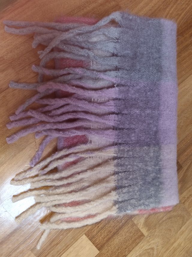 Sciarpa Stradivarius 