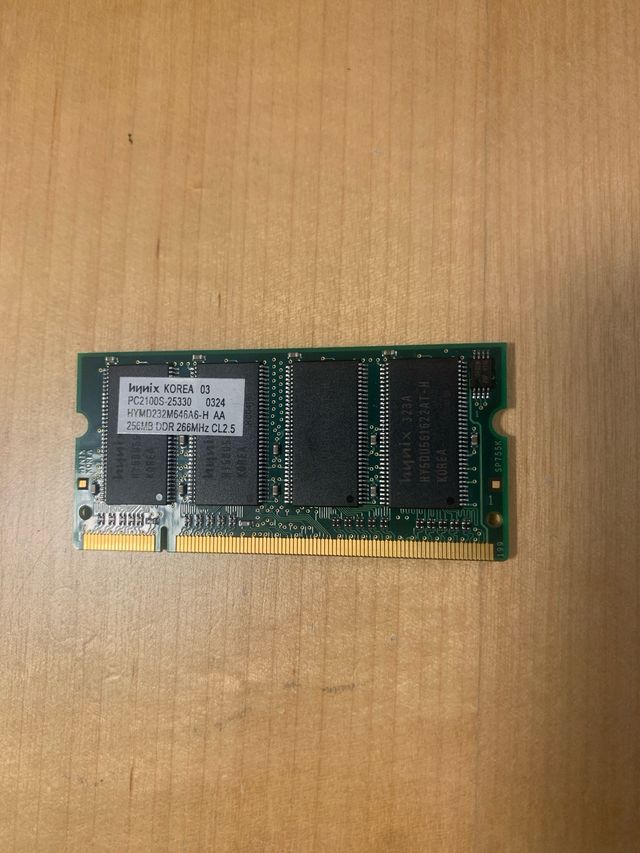 memoria RAM 256 Mb portátil