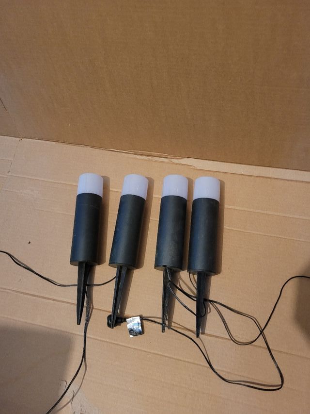 Iluminación  jardín luminarias espiga LED