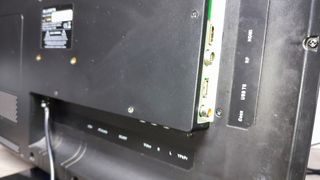 Televisión Blusens 22 pulgadas