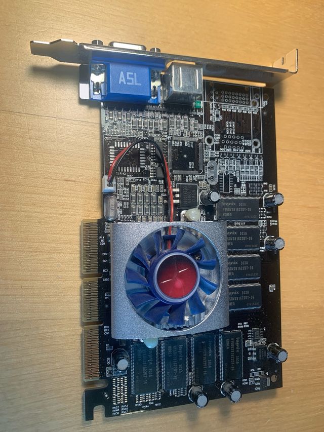 tarjeta grafica GeForce 128Mb