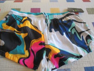 Pantalones Nike cortos estampados de mujer T. M