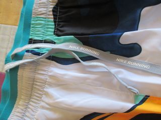 Pantalones Nike cortos estampados de mujer T. M