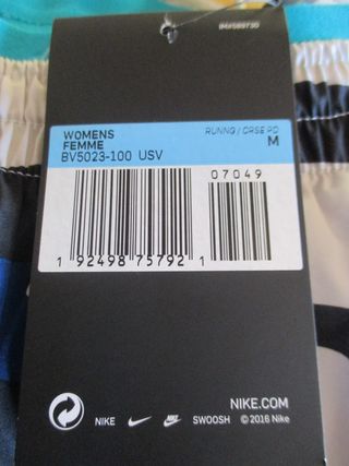 Pantalones Nike cortos estampados de mujer T. M
