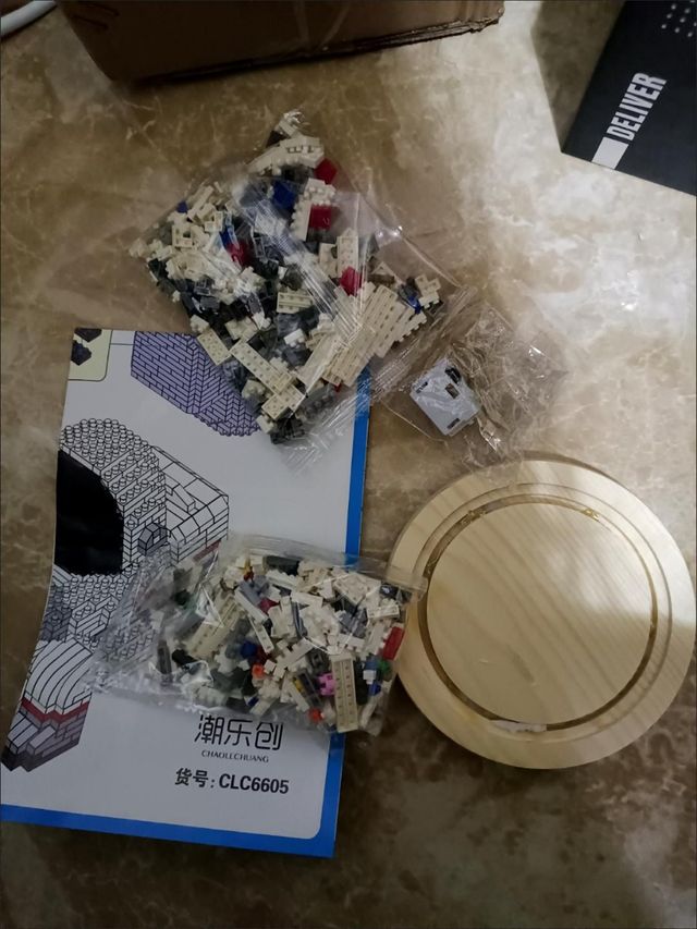 Puzzle lego astronauta