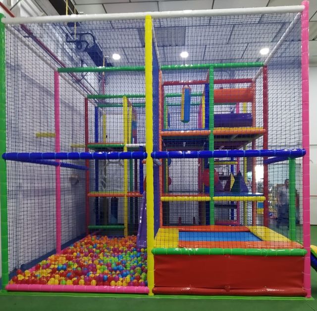 Parques de bolas infantiles 6x4