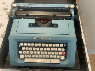 Máquina de escribir azul