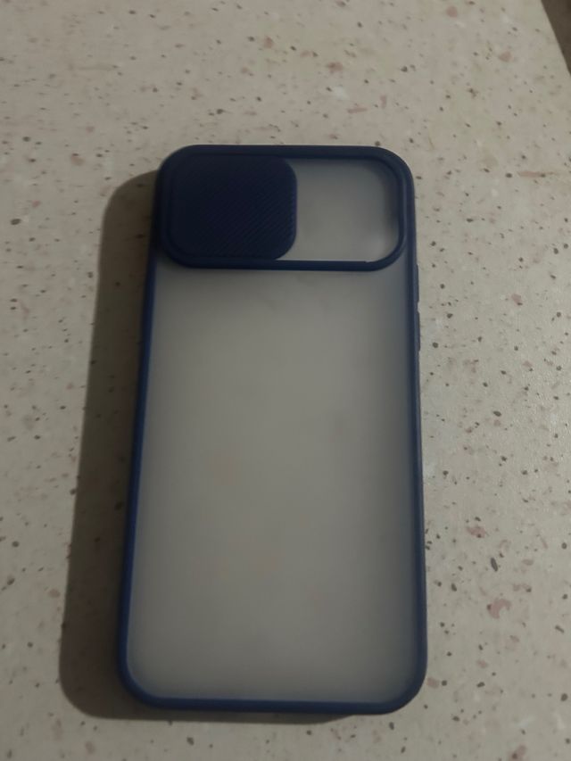 cover iphone 12 pro con copri fotocamera