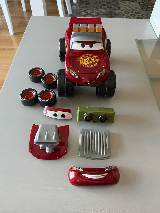 Coche Rayo Mcqueen intercambiable