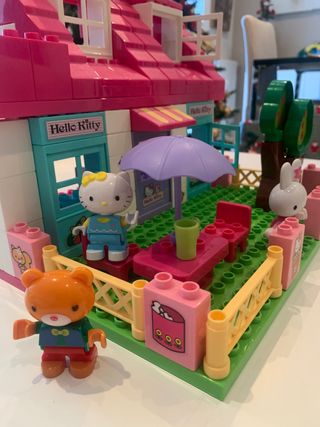 casa HELLO KITTY