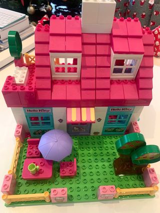 casa HELLO KITTY