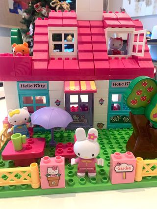 casa HELLO KITTY